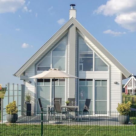 Beach Front Home In Zerpenschleuse With Wifi Eksteriør bilde